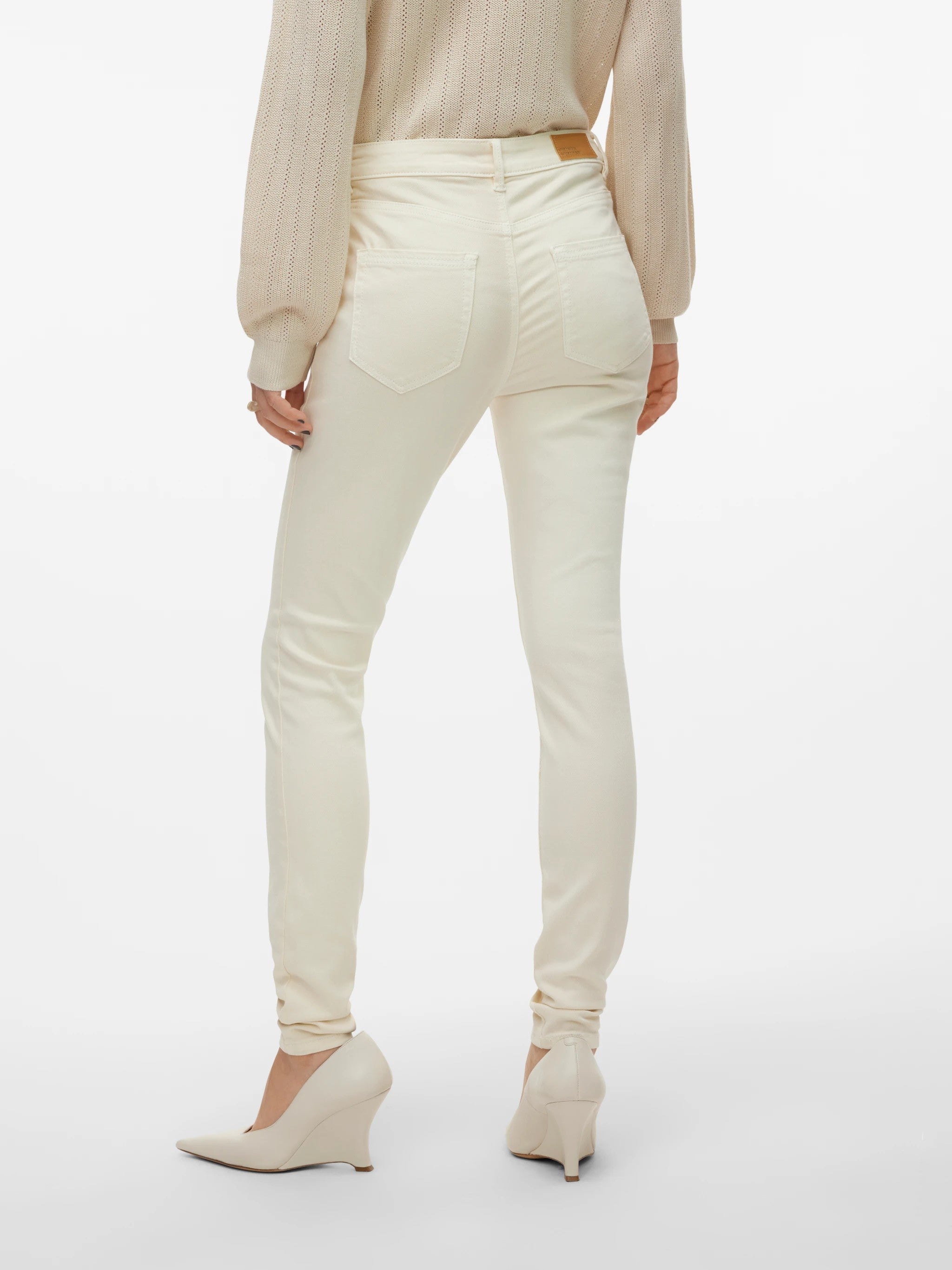 Vero Moda beežid teksapüksid