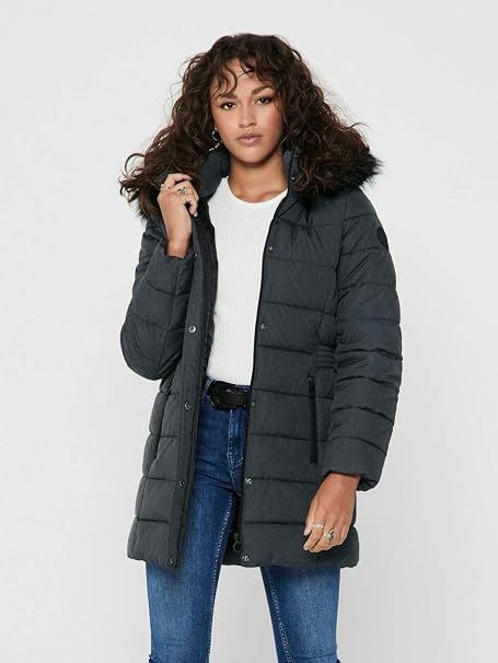 Only tumehall talvemantel