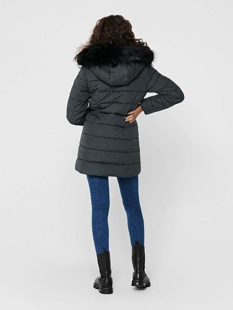 Only tumehall talvemantel
